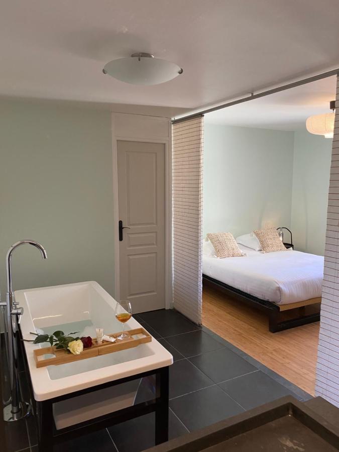 A L'Ombre D'Azay - Demeure D'Hotes - Guesthouse 외부 사진